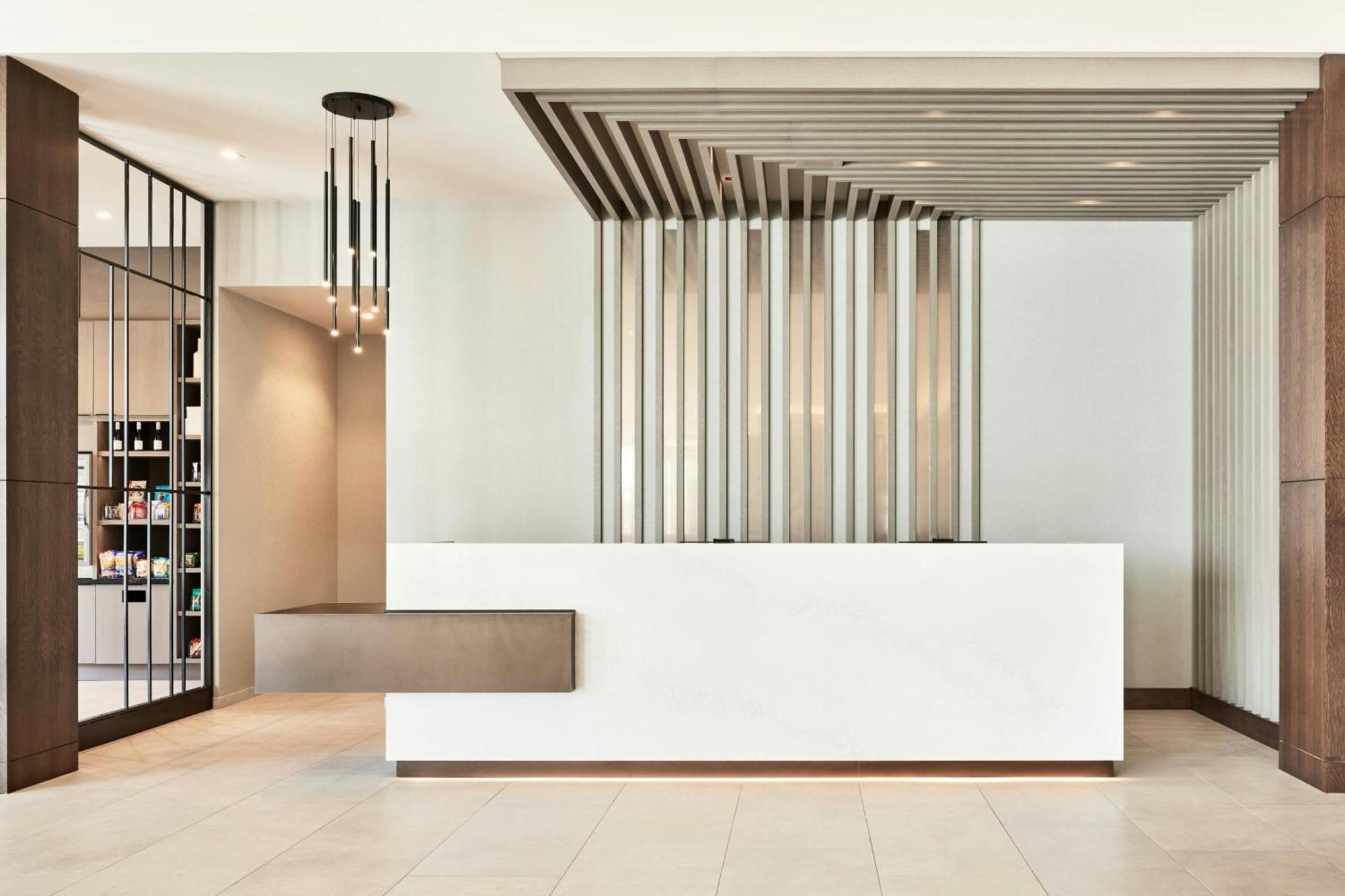 Ac Hotel By Marriott St Louis Честърфийлд Екстериор снимка